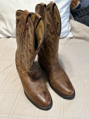 Laredo Brown weathered Women's Western Heeled Boots